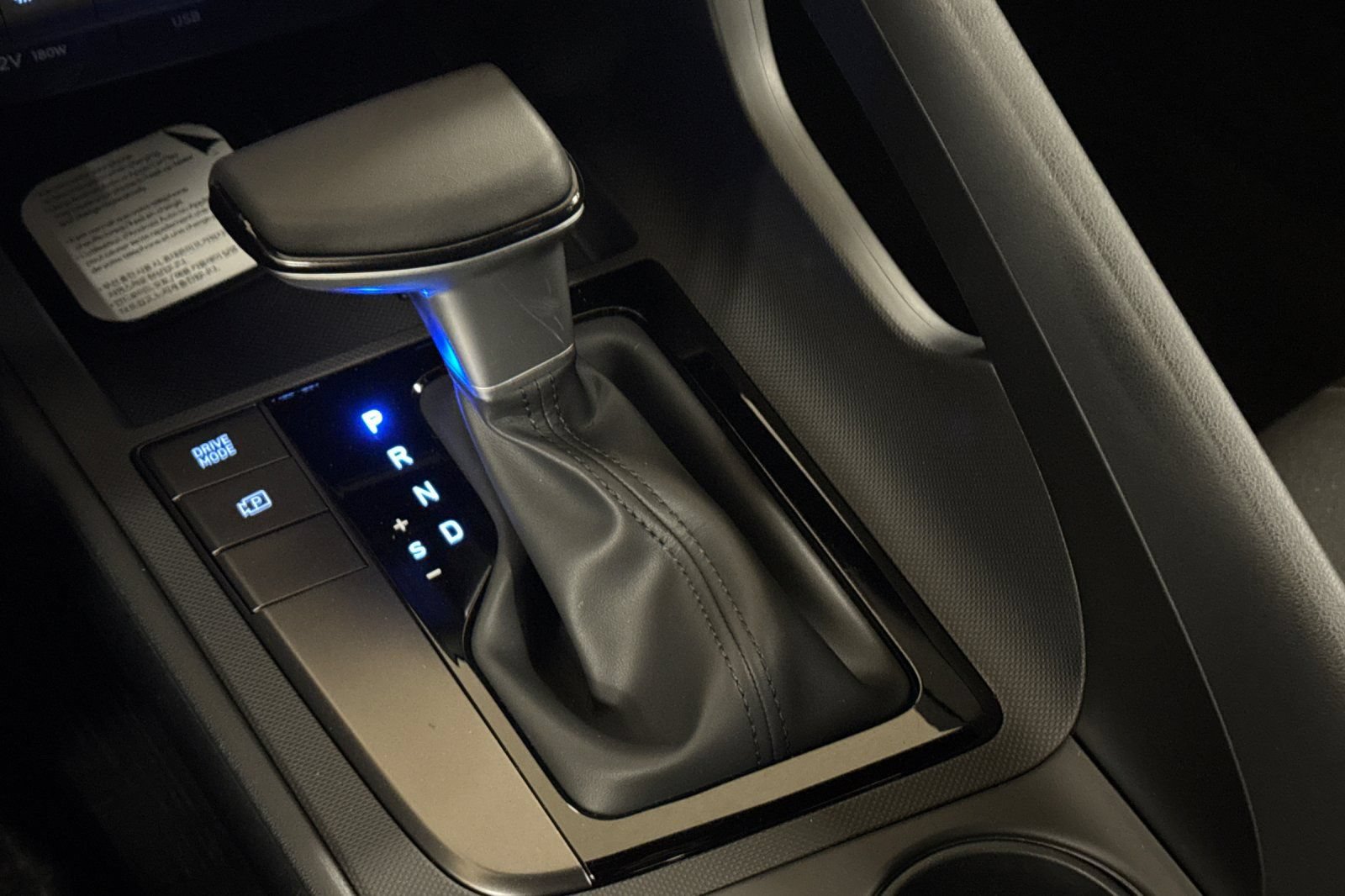 New 2026 Hyundai Elantra Sport FWD image 20