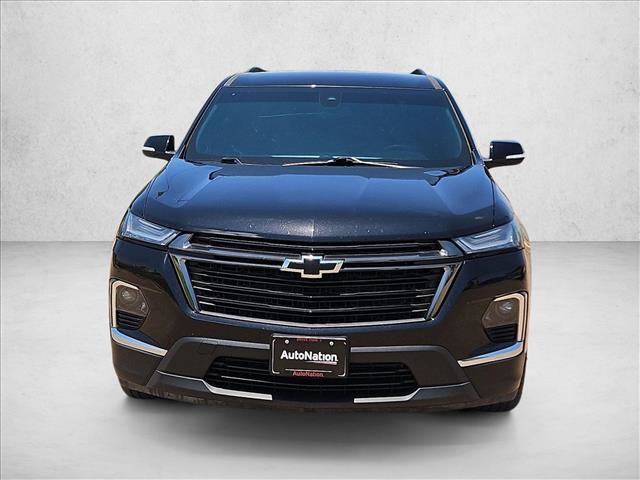 Used 2023 Chevrolet Traverse LT FWD video 2