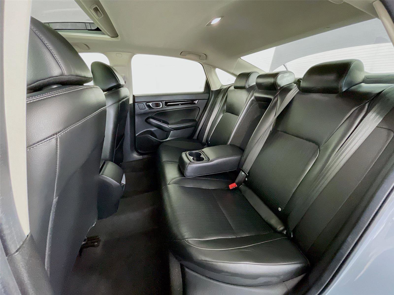 Used 2024 Honda Civic Touring image 31