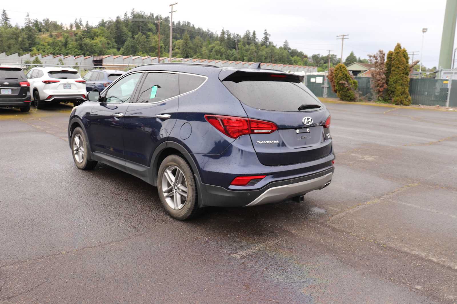 Used 2017 Hyundai Santa Fe Sport w/ 2.4L Tech Package 04 AWD/4WD image 7