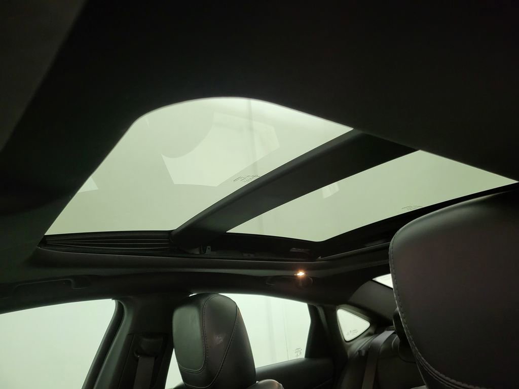 Used 2016 Chrysler 200 S w/ Navigation & Sound Group I image 15