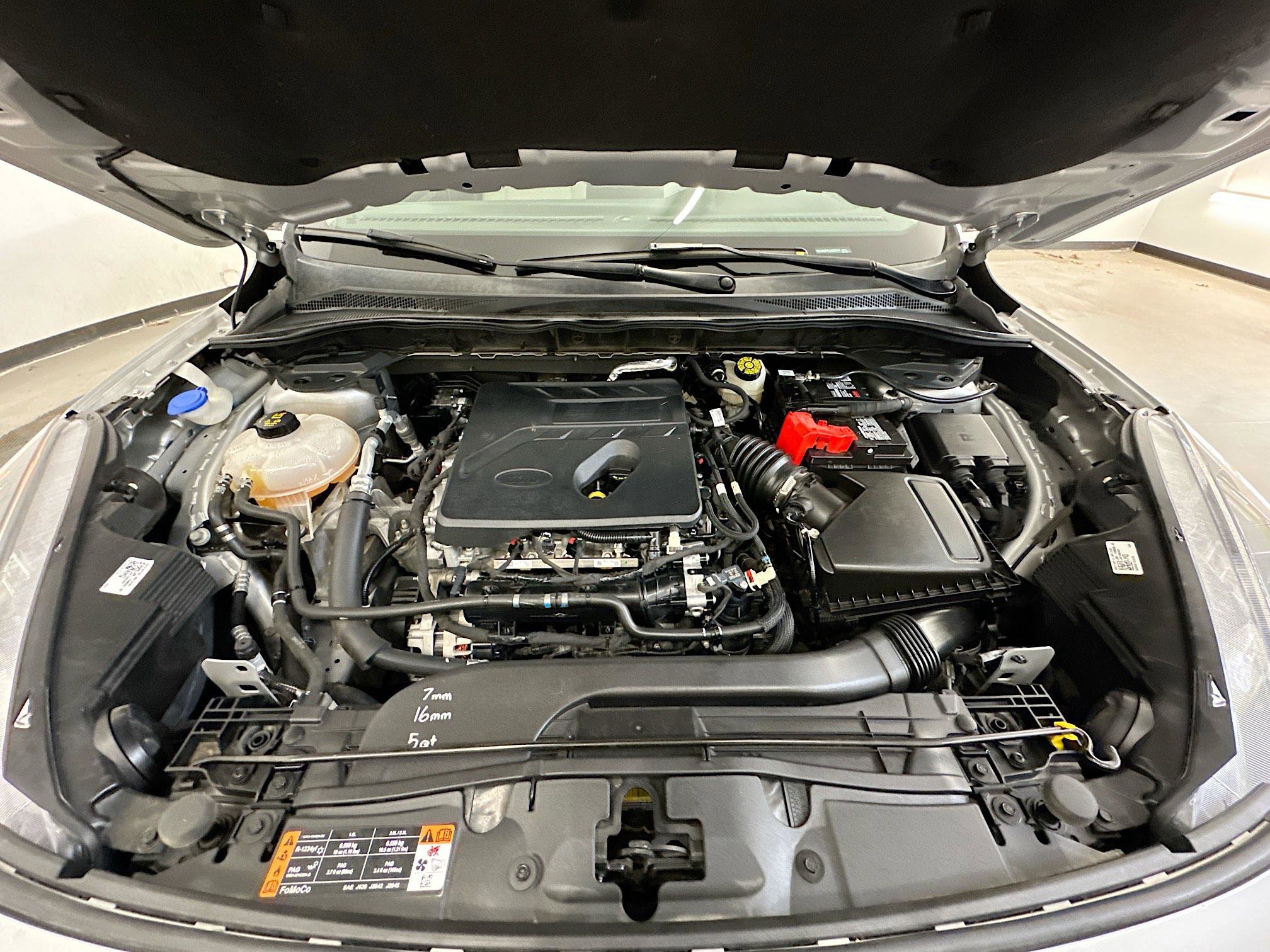 Used 2020 Ford Escape SE image 34