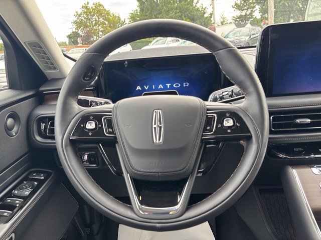 New 2026 Lincoln Aviator Reserve AWD/4WD image 15