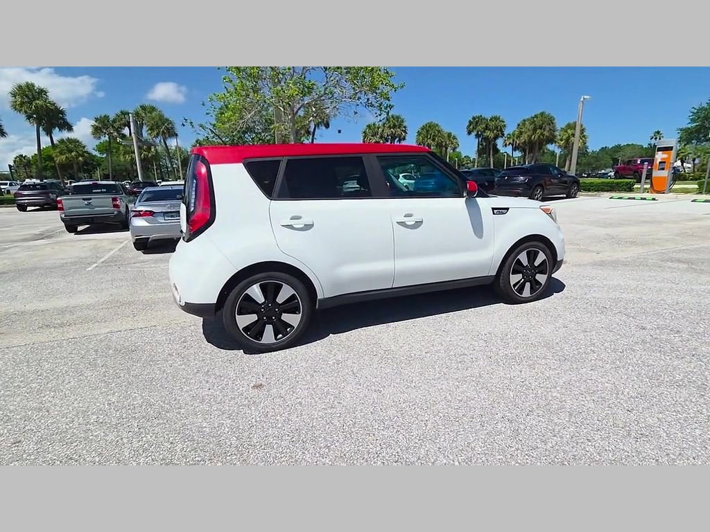 Used 2017 Kia Soul + w/ Designer's Package FWD image 35