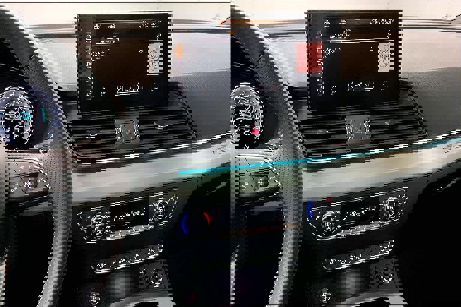 Used 2023 Audi Q5 e Prestige w/ Prestige Package image 9