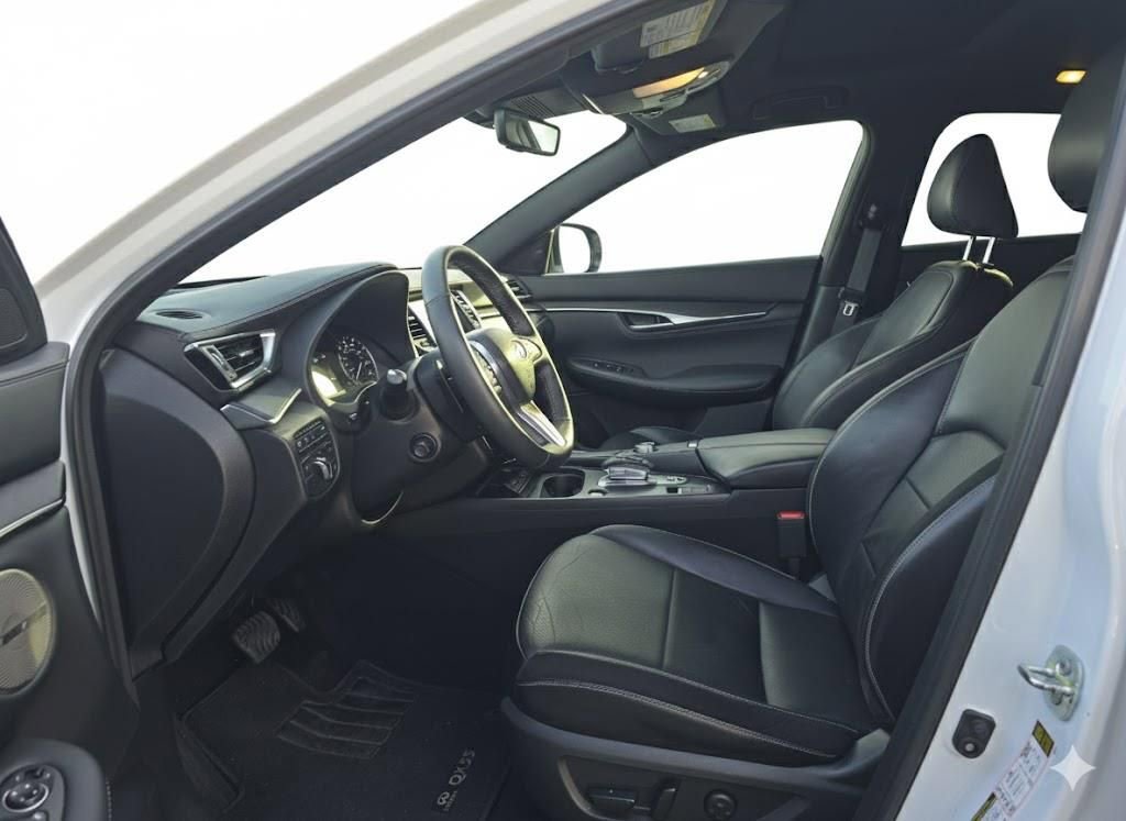 Used 2025 INFINITI QX55 Sensory w/ Lighting Package image 16
