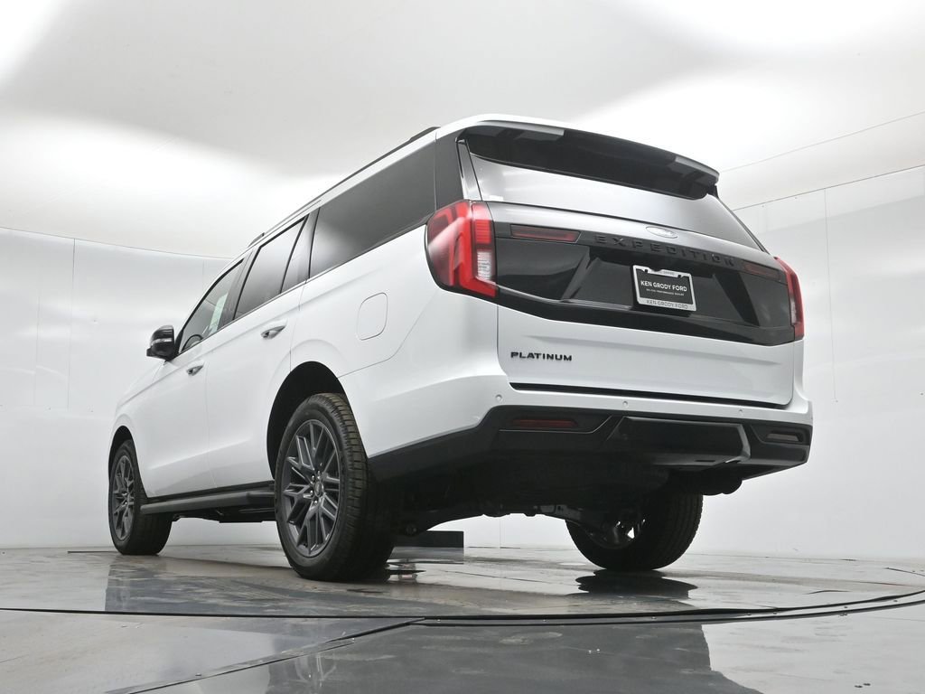 New 2026 Ford Expedition Platinum image 50