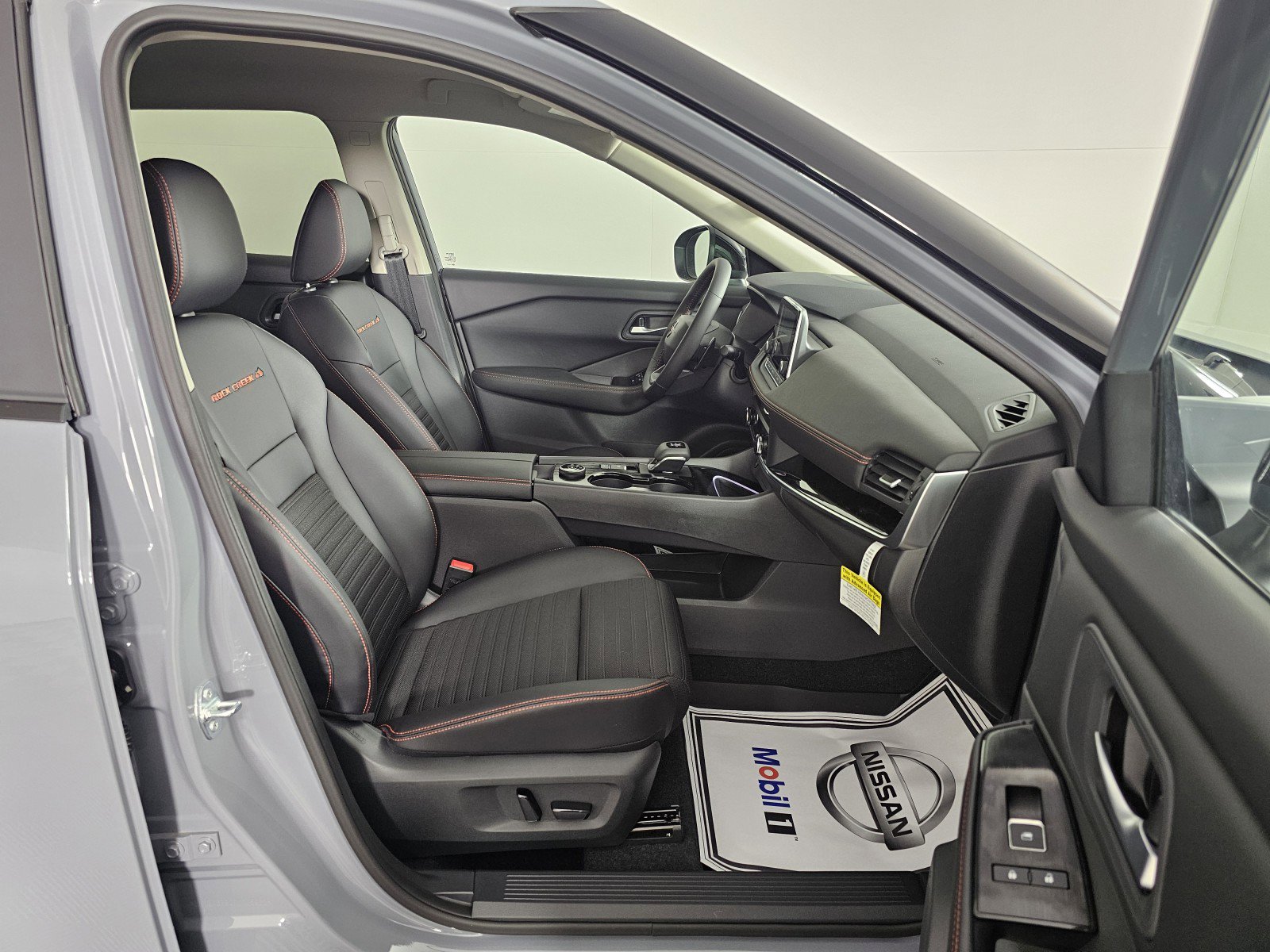 New 2026 Nissan Rogue SV image 12