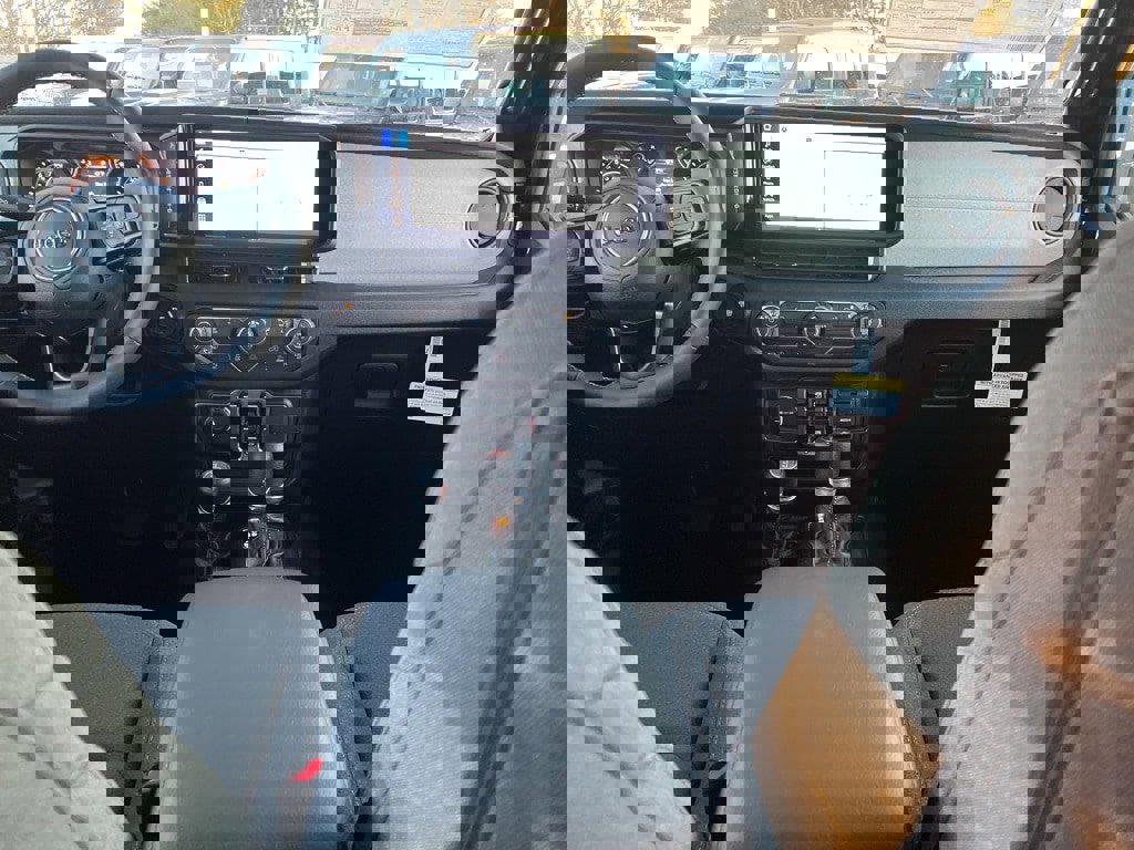 New 2026 Jeep Gladiator Sport image 18