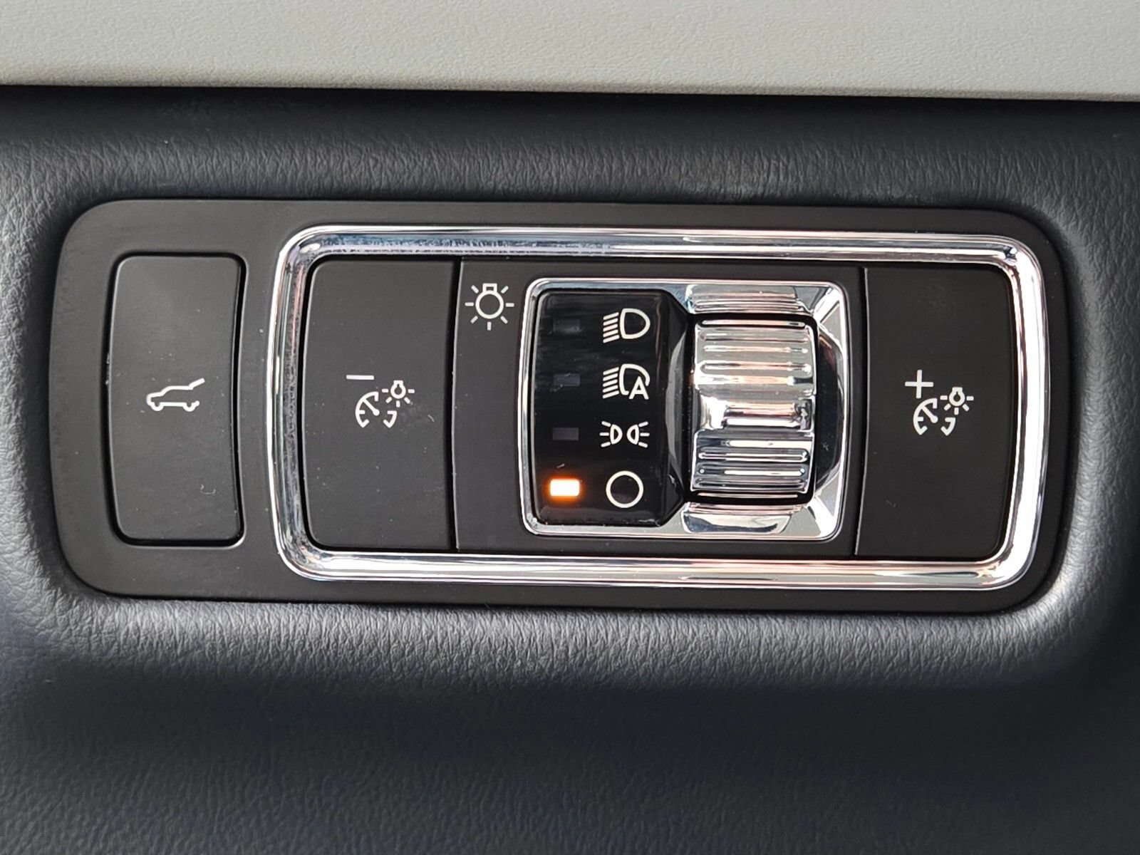 New 2026 Lincoln Aviator AWD image 24