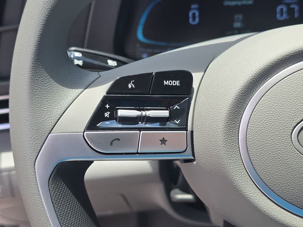 New 2026 Hyundai Elantra SE FWD image 24