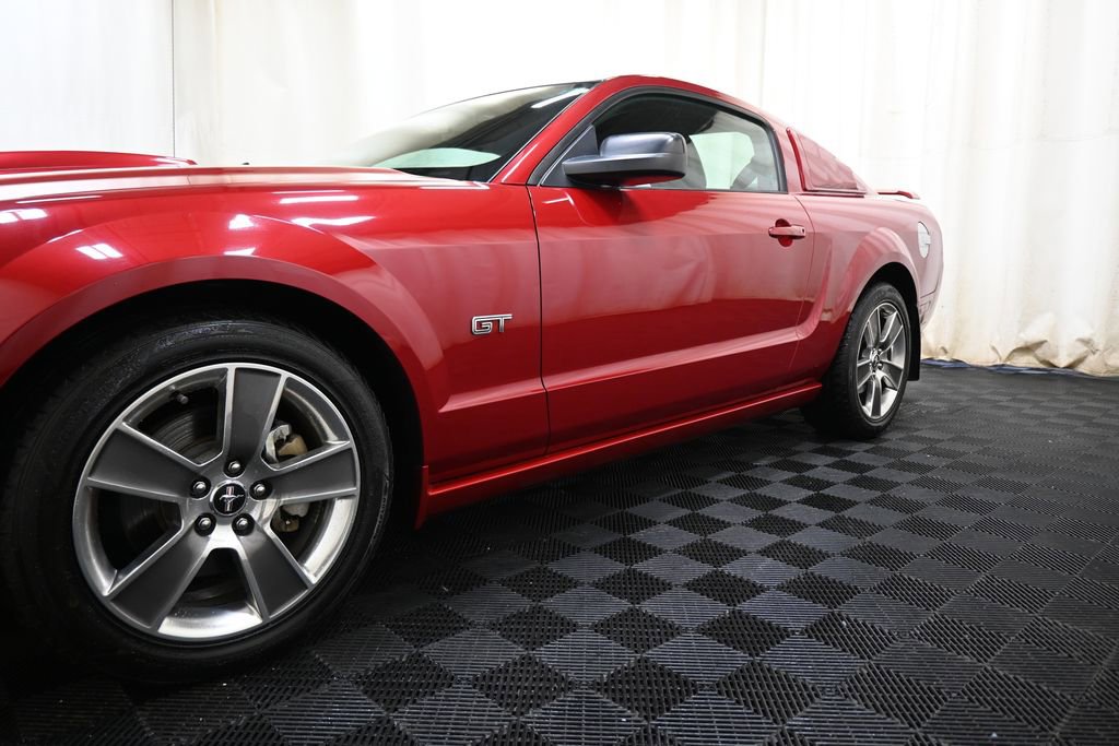 Used 2008 Ford Mustang GT Premium image 9