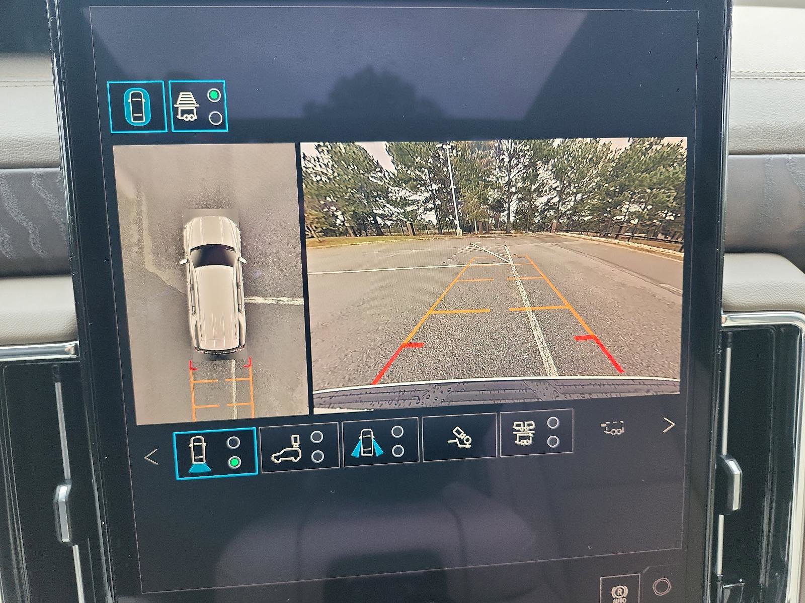 New 2026 GMC Yukon Denali image 16