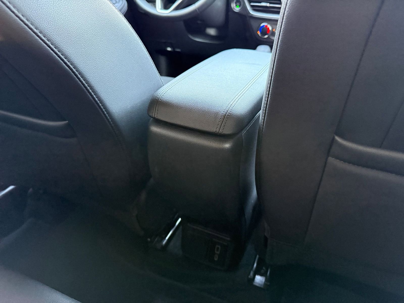 Used 2025 Buick Encore GX Preferred image 23