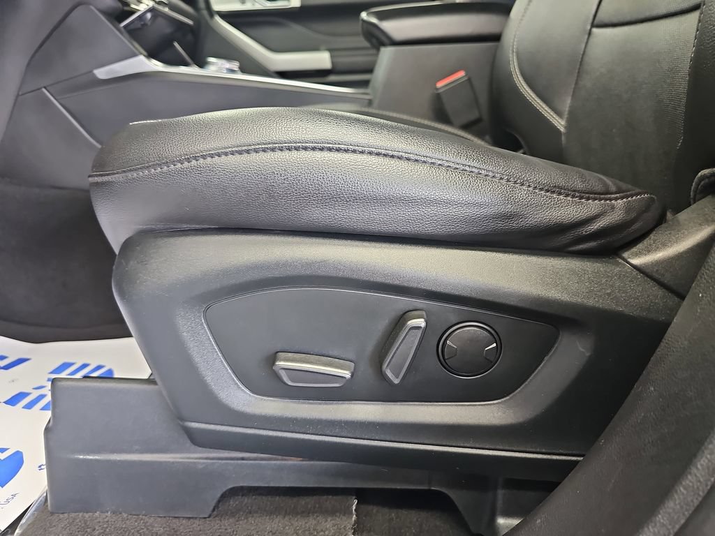 Used 2023 Ford Explorer Limited RWD image 27