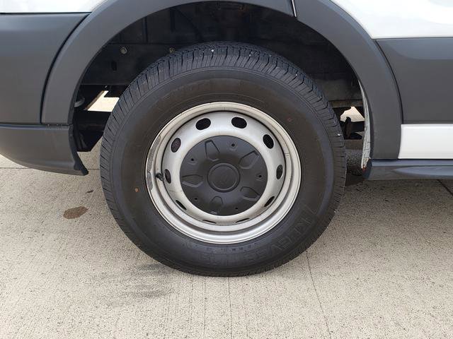 Used 2015 Ford Transit 350 T-350 148 Low Rf 9500 GVWR Sw image 27