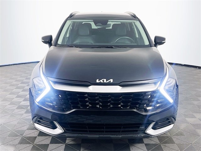 Used 2025 Kia Sportage EX w/ Premium Package image 3