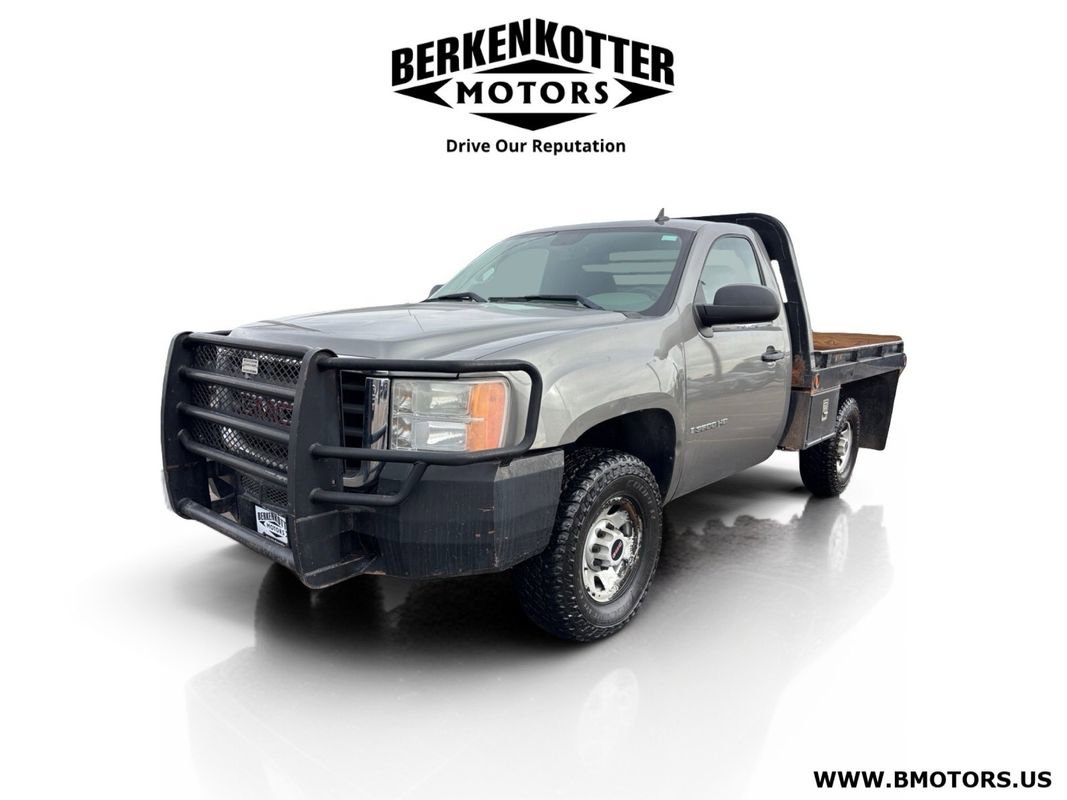 Used 2008 GMC Sierra 3500 W/T w/ Work Truck Preferred Package AWD/4WD image 7
