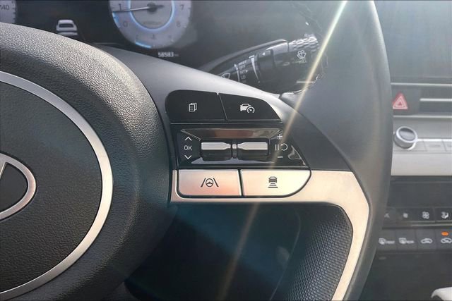 Certified 2024 Hyundai Elantra Limited image 20