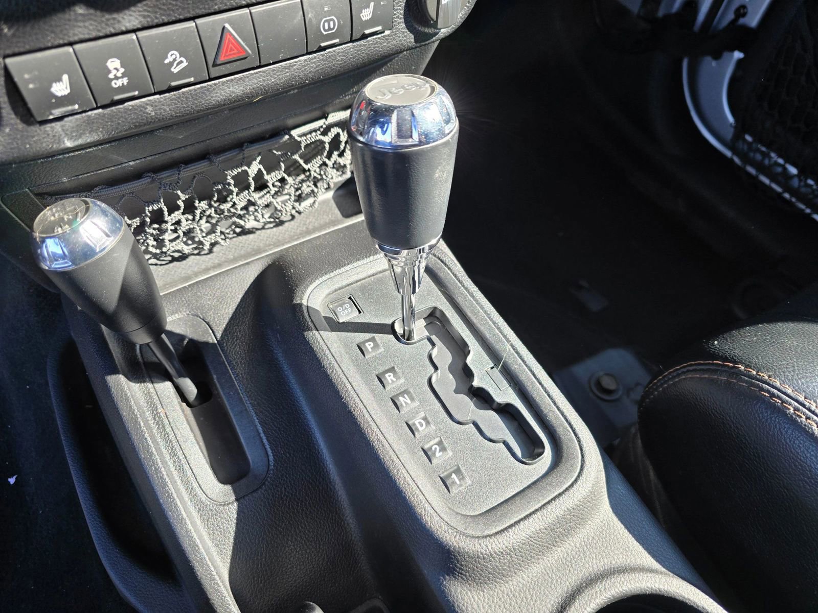 Used 2011 Jeep Wrangler Unlimited 70th Anniversary w/ Dual Top Group image 32