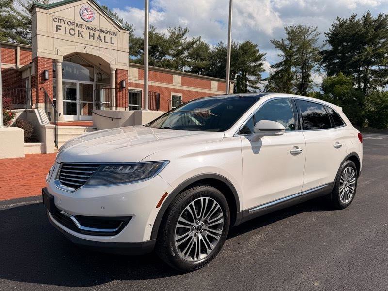 Used 2016 Lincoln MKX Reserve w/ Luxury Package FWD image 1