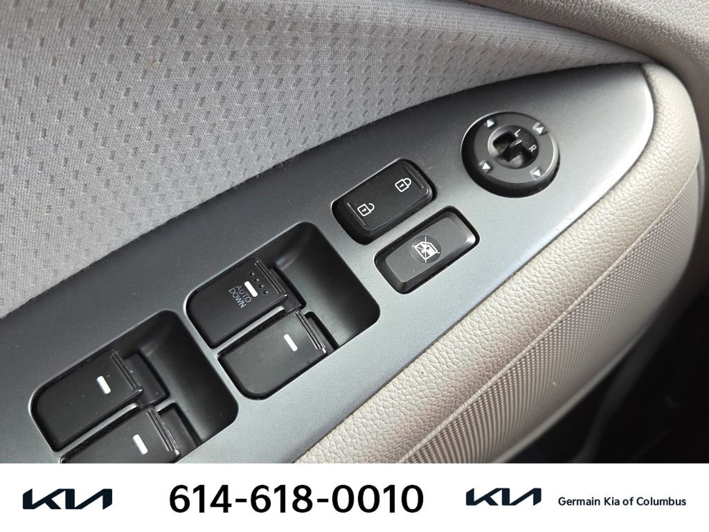 Used 2015 Kia Optima LX FWD image 26