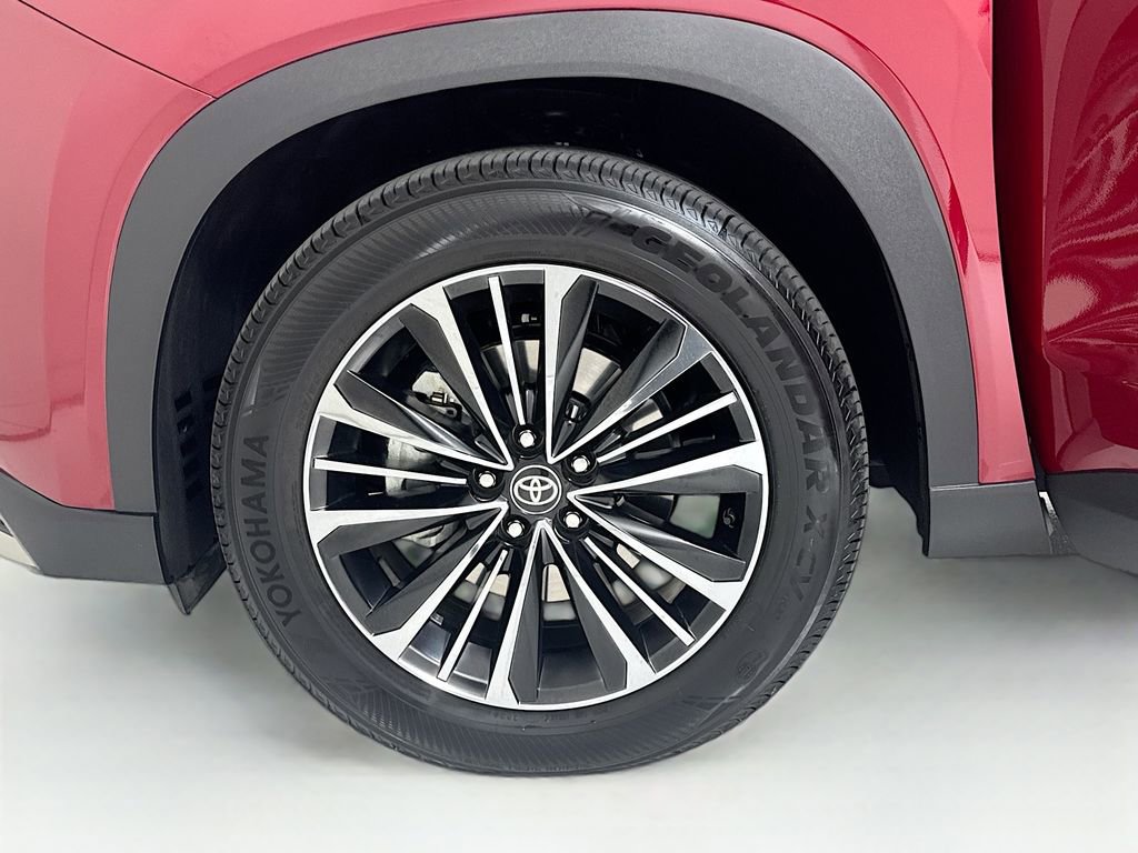 Used 2025 Toyota Grand Highlander MAX Platinum image 30