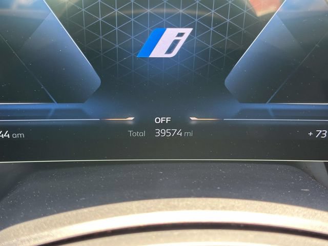 Certified 2024 BMW iX xDrive50 w/ Sport Package AWD/4WD image 28