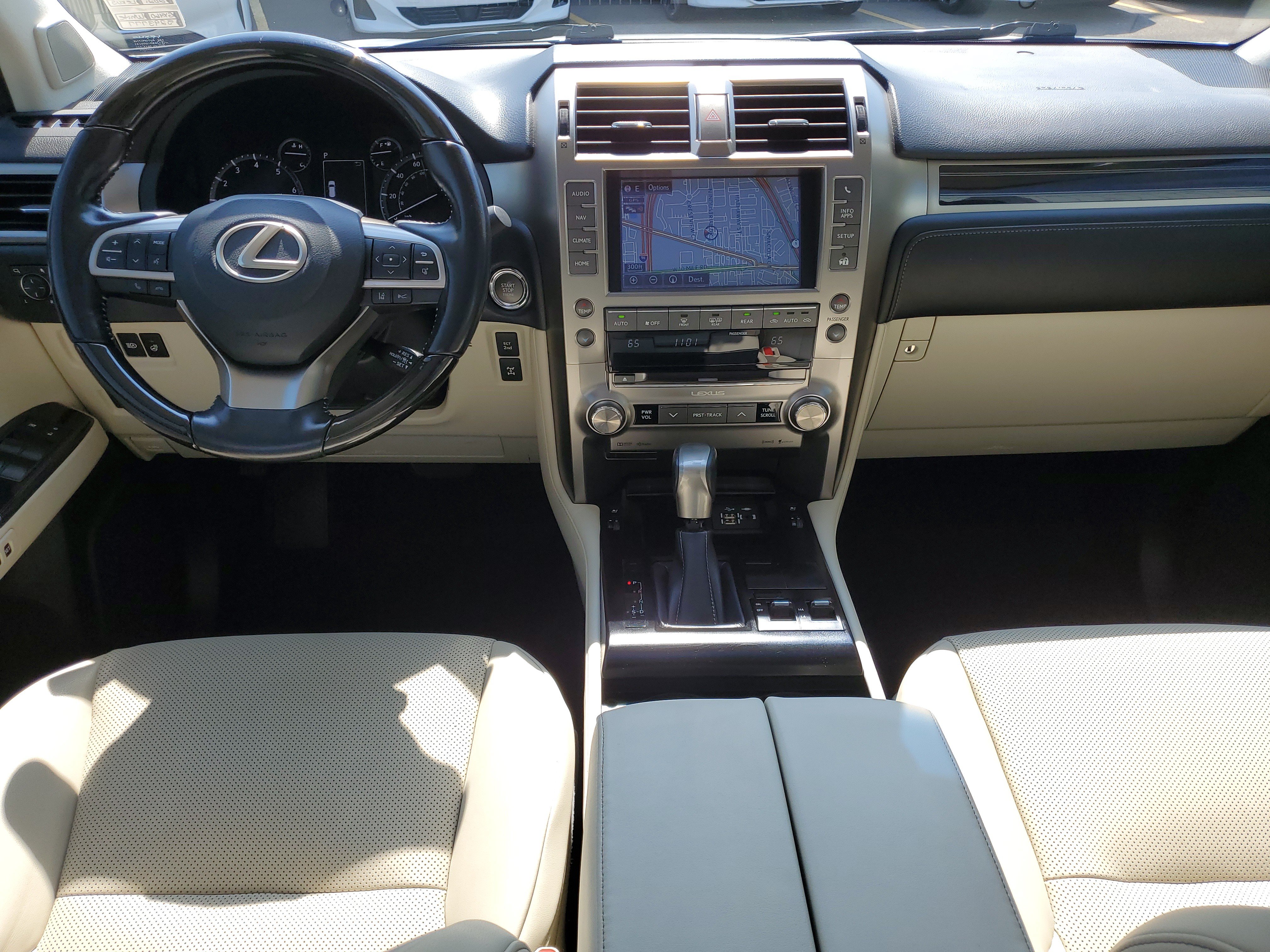 Used 2021 Lexus GX 460 Premium w/ Premium Package AWD/4WD image 28