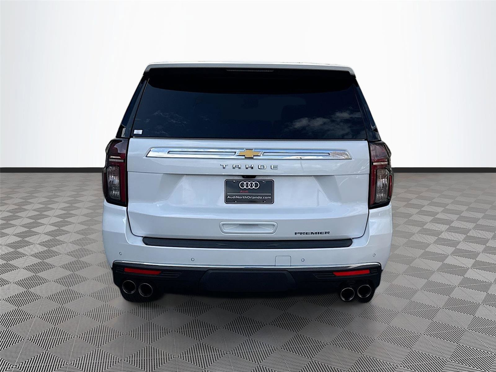 Used 2023 Chevrolet Tahoe Premier w/ Premium Package AWD/4WD image 6
