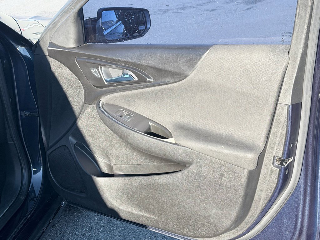 Used 2016 Chevrolet Malibu LT image 20