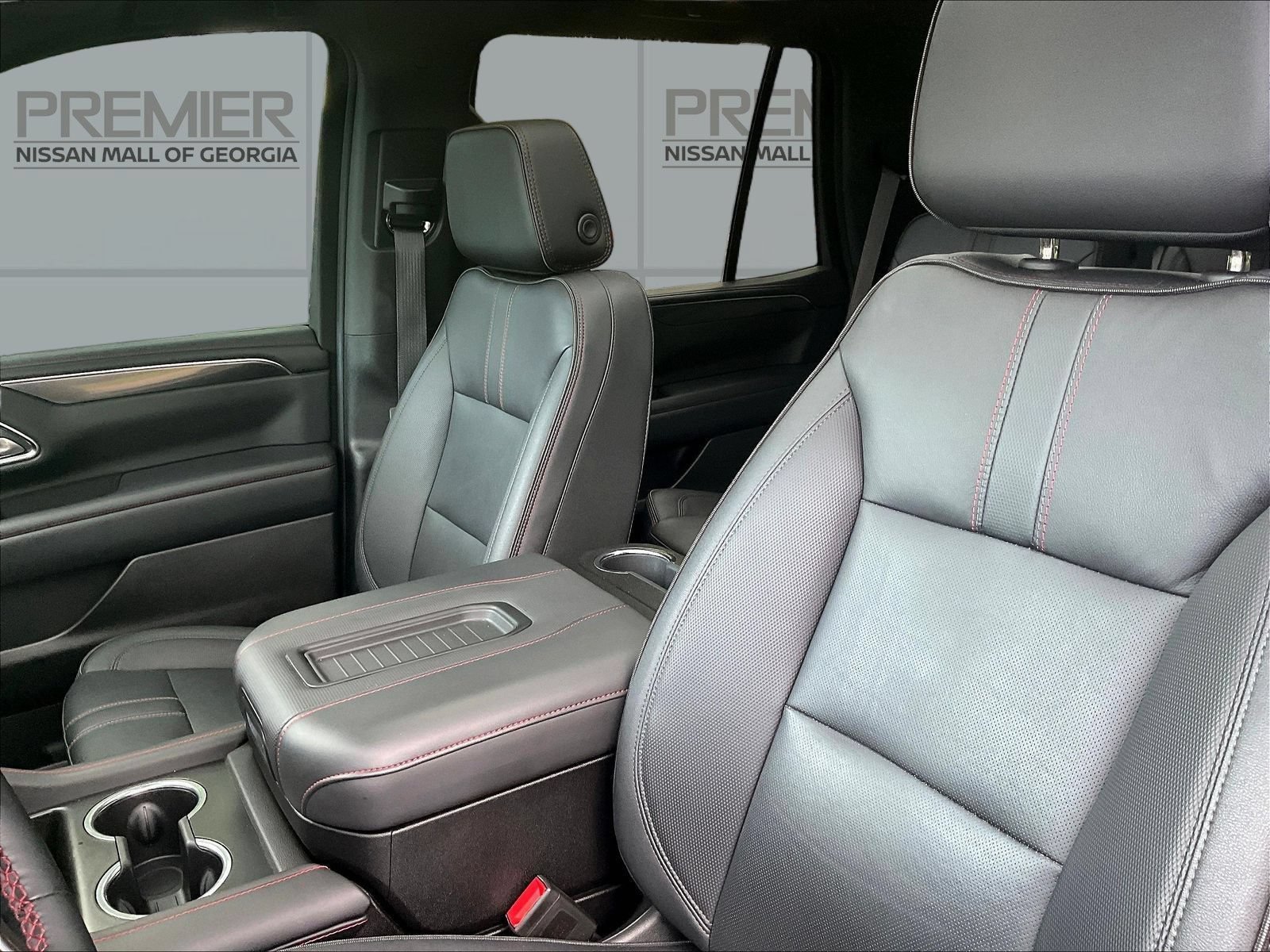 Used 2024 Chevrolet Tahoe RST w/ Luxury Package AWD/4WD image 17