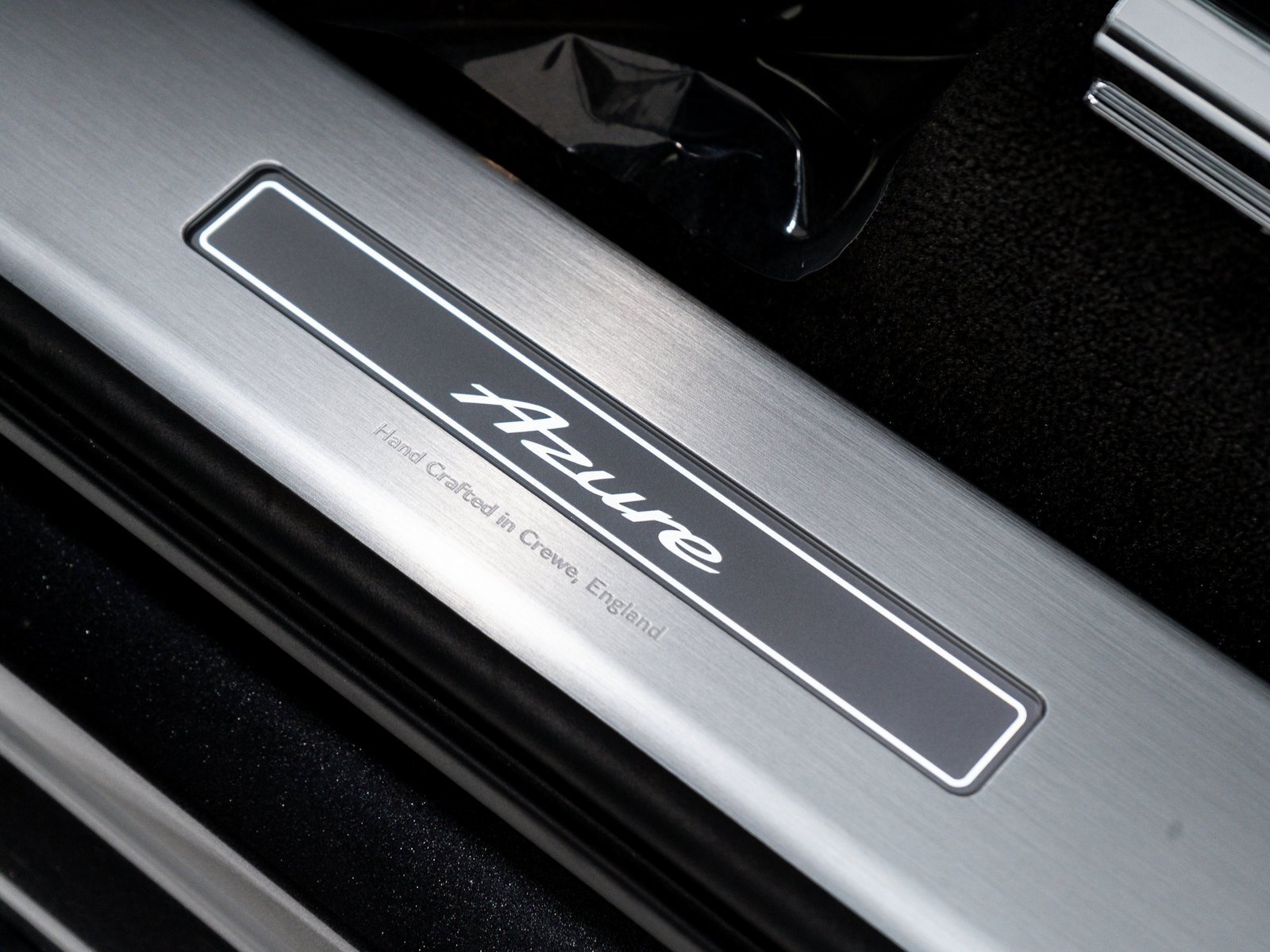 New 2025 Bentley Bentayga Extended Wheelbase image 13
