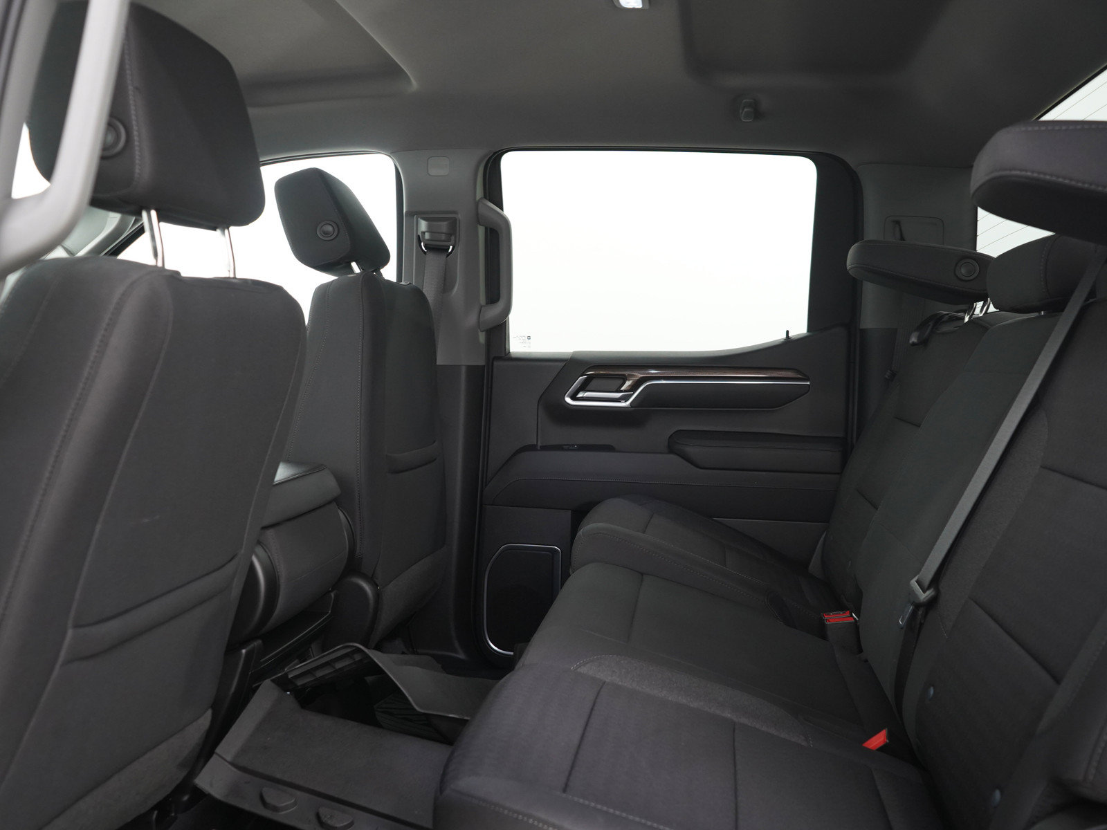 Used 2023 Chevrolet Silverado 1500 RST AWD/4WD image 16