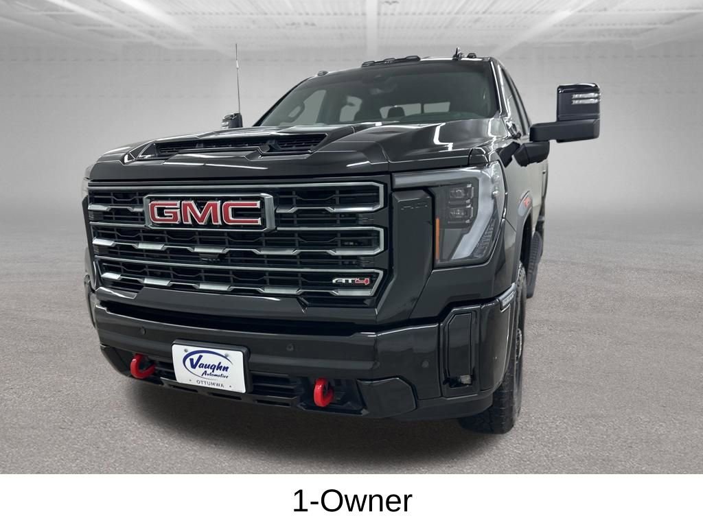 Used 2025 GMC Sierra 2500 AT4 w/ AT4 Premium Plus Package image 7