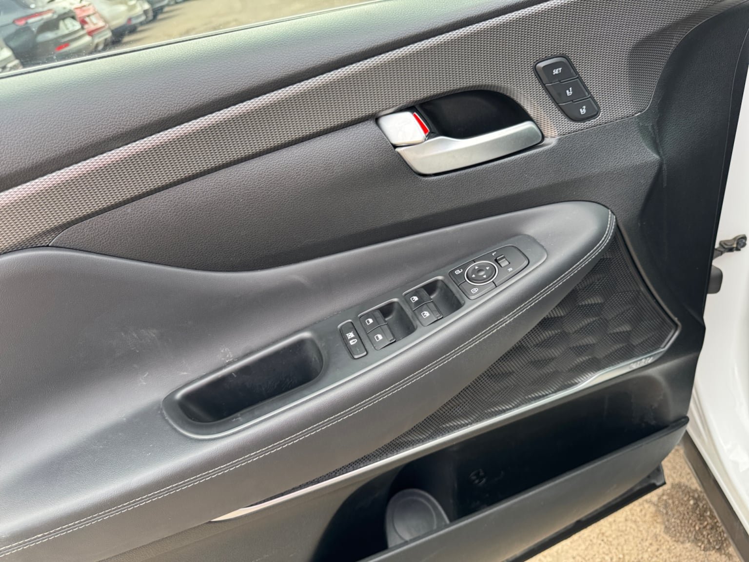 Used 2019 Hyundai Santa Fe FWD image 11