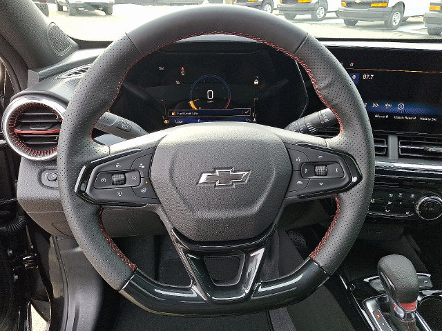 New 2026 Chevrolet Trax RS w/ Sunroof Package FWD image 10