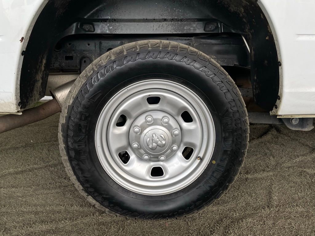 Used 2017 RAM 2500 Tradesman w/ Power & Remote Entry Group image 11