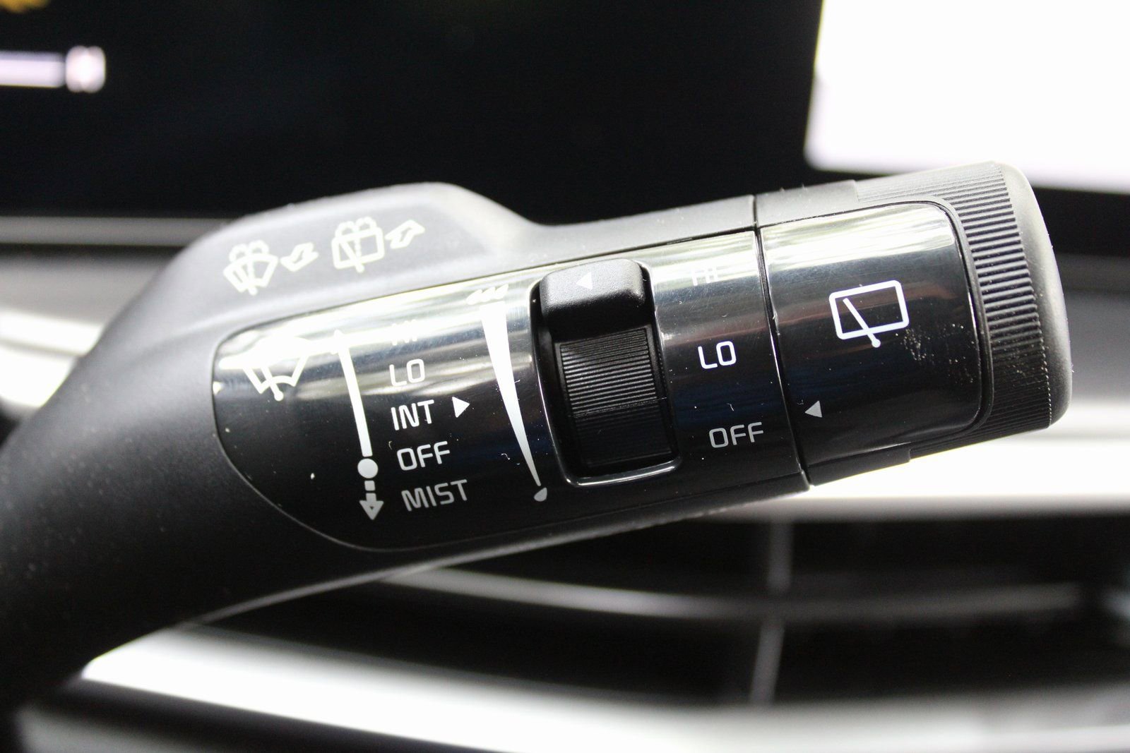 New 2026 Kia Sorento S w/ S Panoramic Sunroof Package image 30