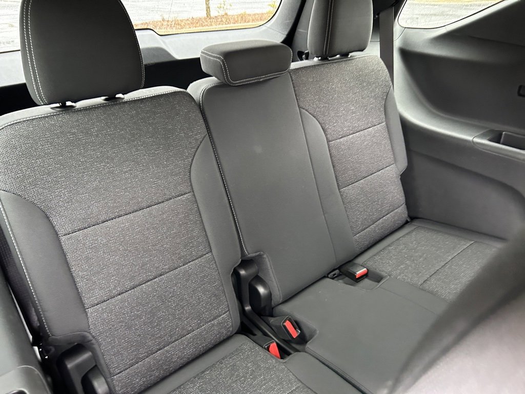 Used 2024 Chevrolet Traverse LT image 46