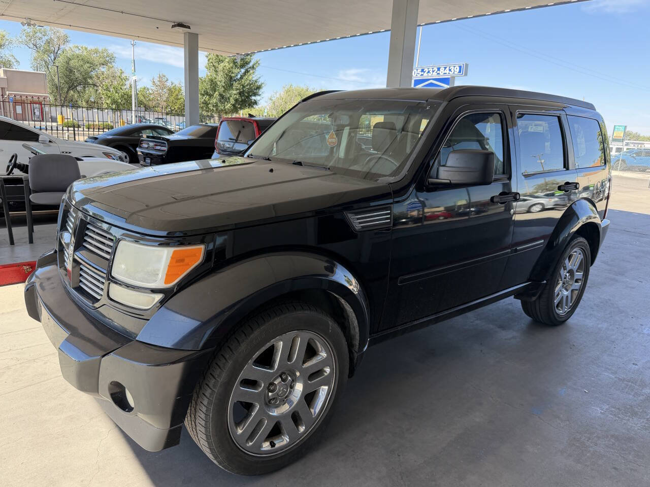 Used 2007 Dodge Nitro R/T RWD image 4