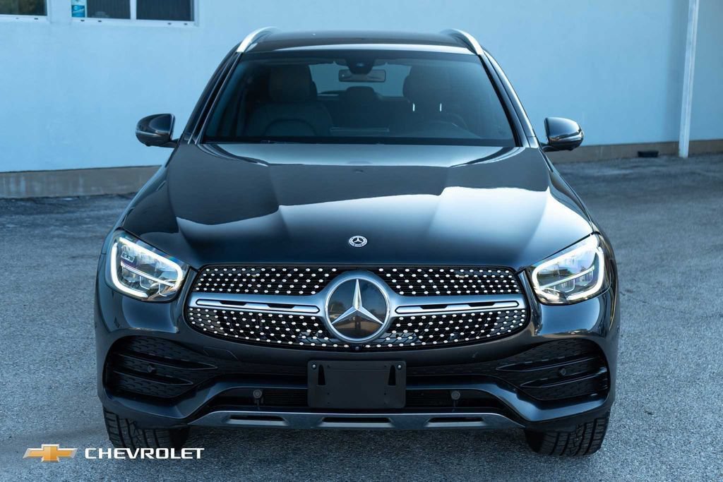 Used 2021 Mercedes-Benz GLC 300 image 2