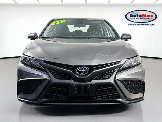 Used 2023 Toyota Camry SE FWD image 5