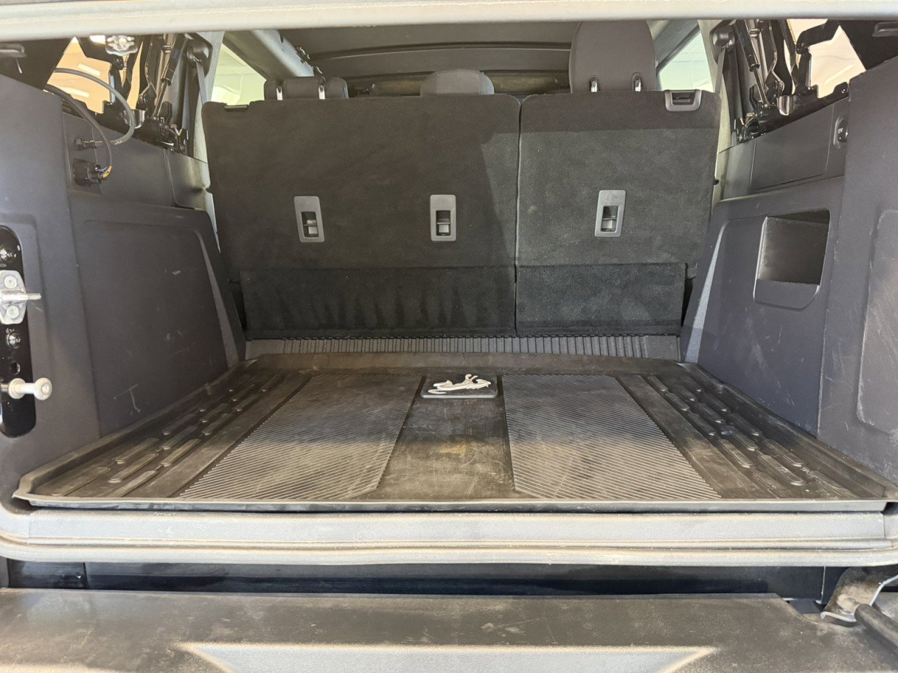 Used 2022 Ford Bronco Wildtrak image 36