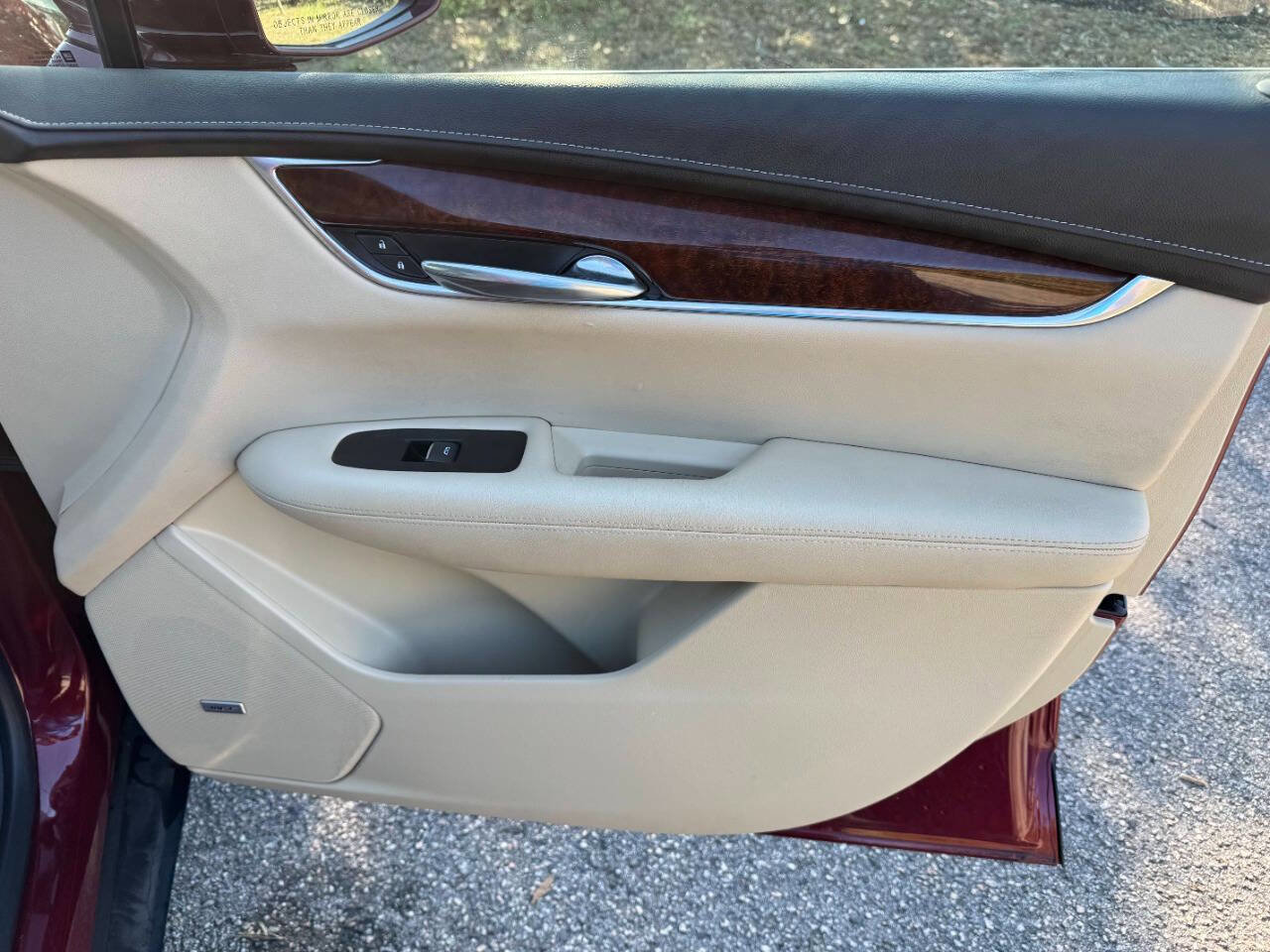 Used 2017 Cadillac XT5 Luxury w/ Driver Awareness Package image 46