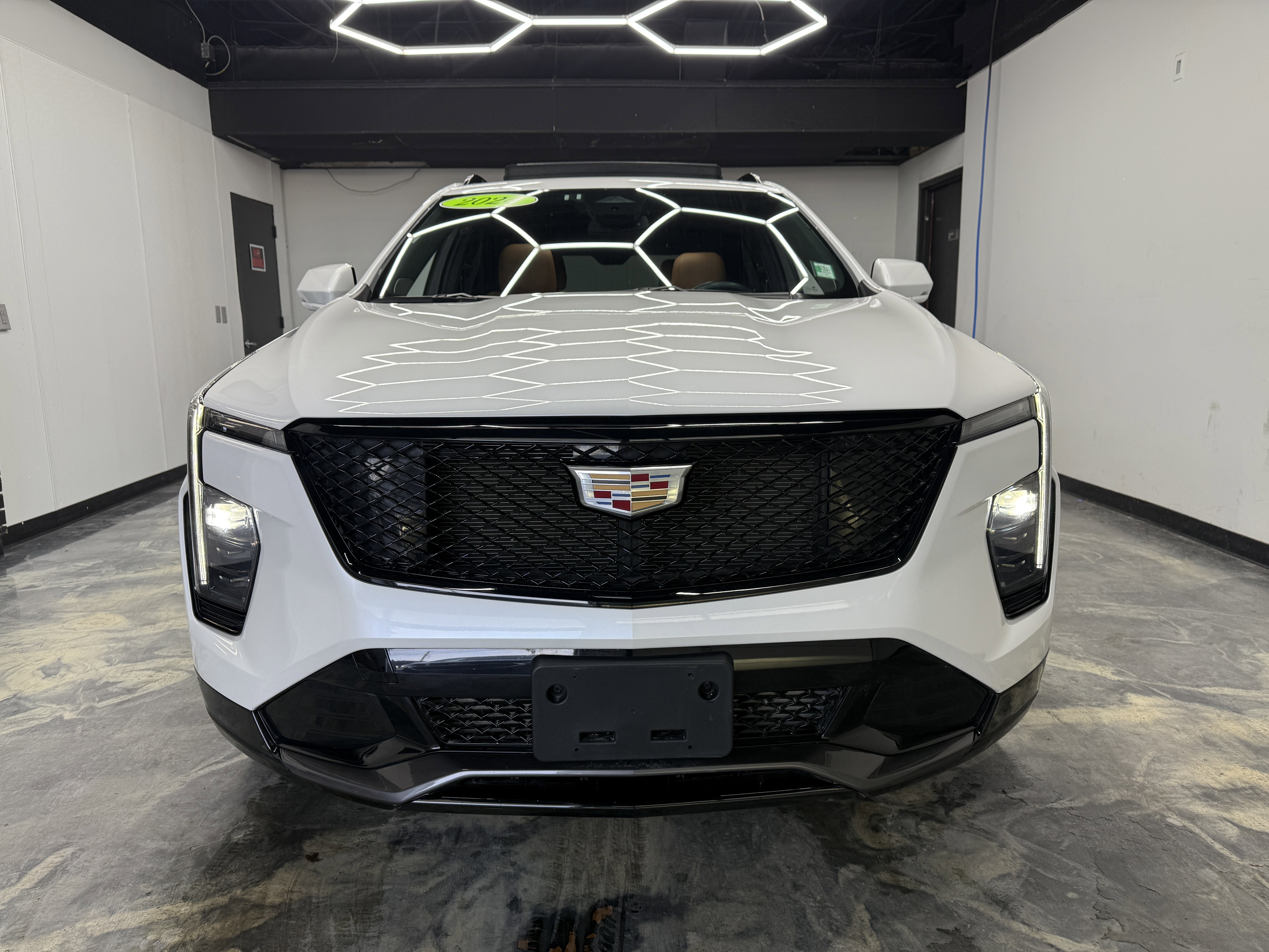 Used 2024 Cadillac XT4 Sport image 7