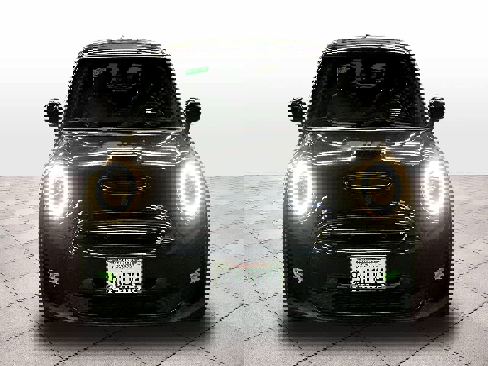 Used 2022 MINI Cooper SE image 3