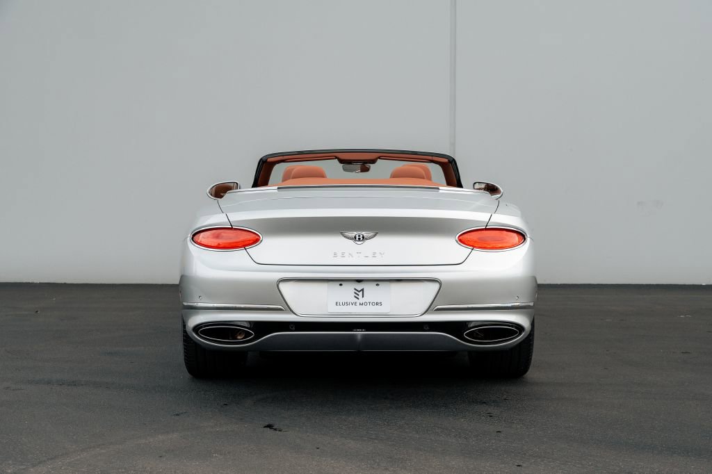 Used 2022 Bentley Continental GT Speed image 14