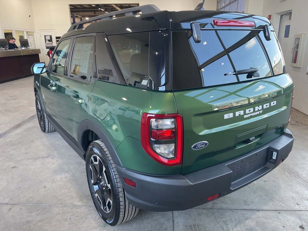 Used 2023 Ford Bronco Sport Outer Banks w/ Tech Package image 7