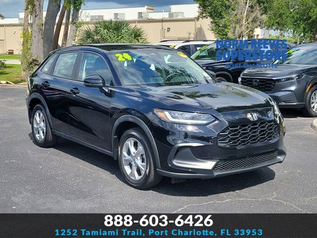 Used 2024 Honda HR-V LX image 1